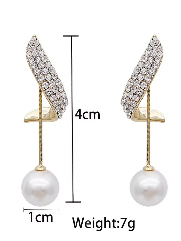 Pearl & Tassel Earrings