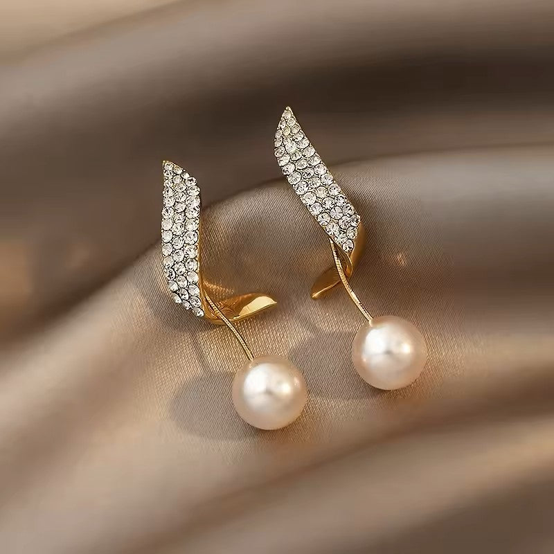 Pearl & Tassel Earrings